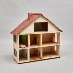 977 2411 DOLL HOUSE